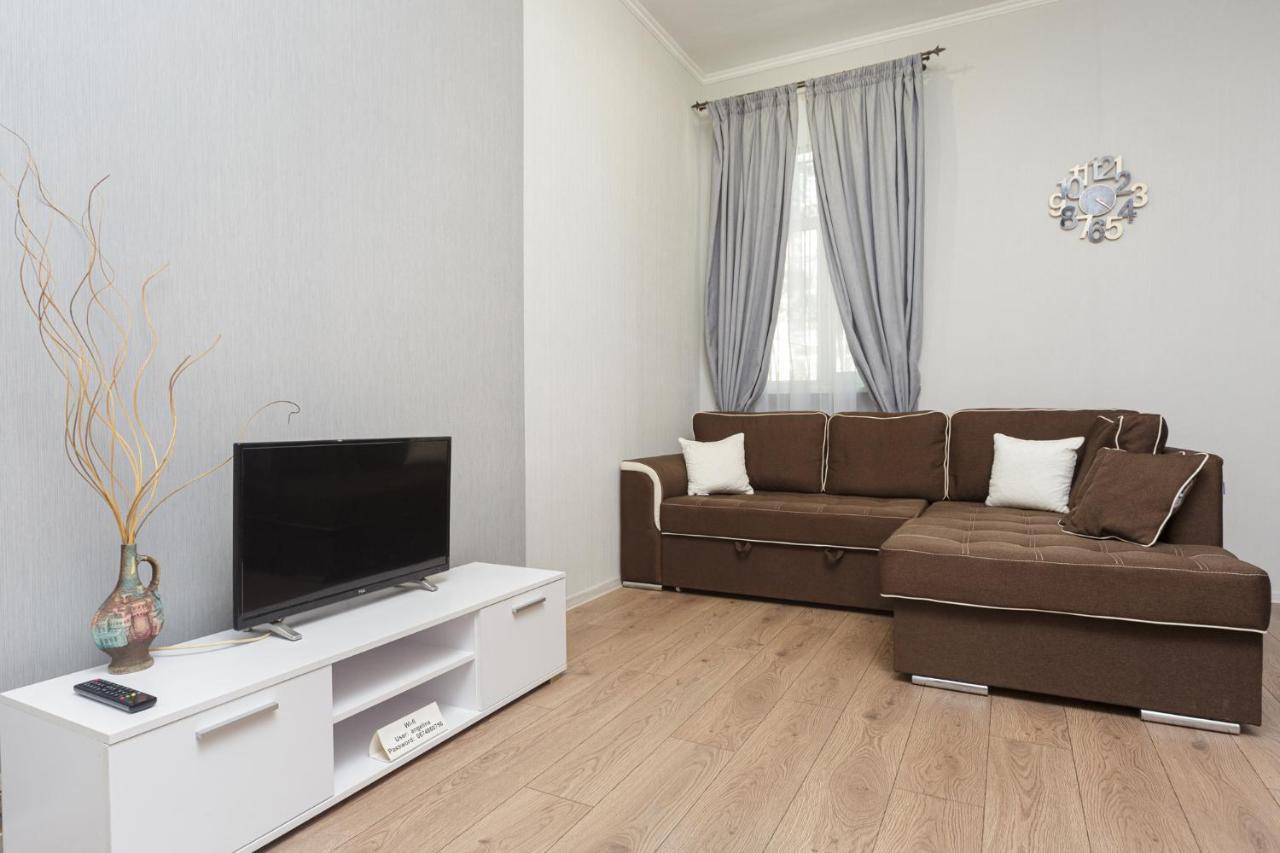 Apartment Zhukovskogo 17 Odessa Exterior foto